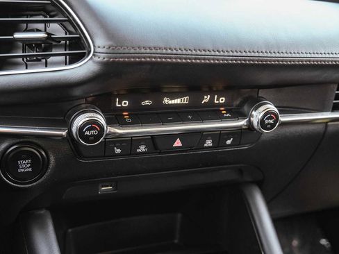 Used 2019 MAZDA MAZDA3 Sedan w/ Preferred Package image 24