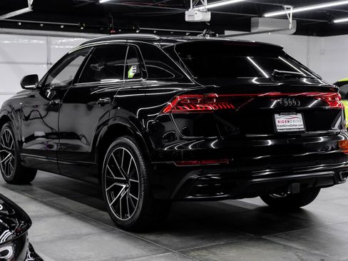 Used 2023 Audi Q8 Prestige image 18