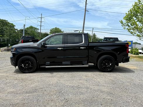 Used 2022 Chevrolet Silverado 1500 High Country w/ Technology Package AWD/4WD image 7