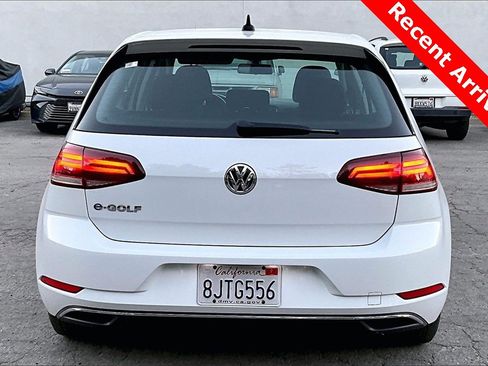 Used 2019 Volkswagen e-Golf SE w/ Driver Assistance Package image 5