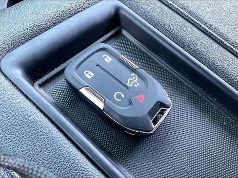 Used 2022 Chevrolet Silverado 2500 LTZ w/ LTZ Plus Package image 35