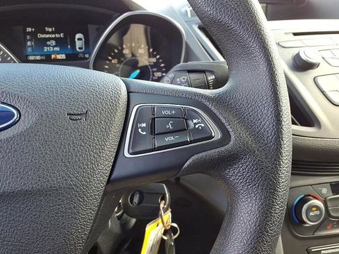 Used 2018 Ford Escape SE image 32