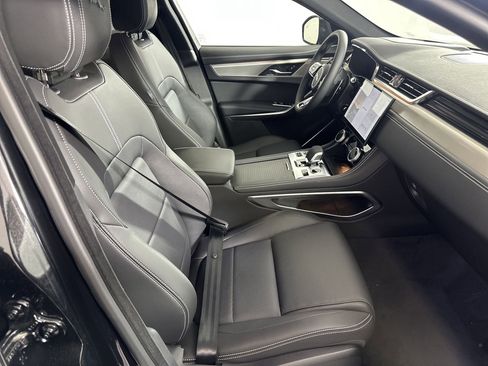 Used 2026 Jaguar F-PACE R-Dynamic S image 17