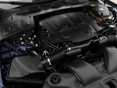 Used 2017 Jaguar XJ R-Sport AWD/4WD image 53