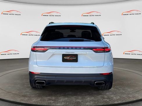 Used 2020 Porsche Cayenne AWD/4WD image 9