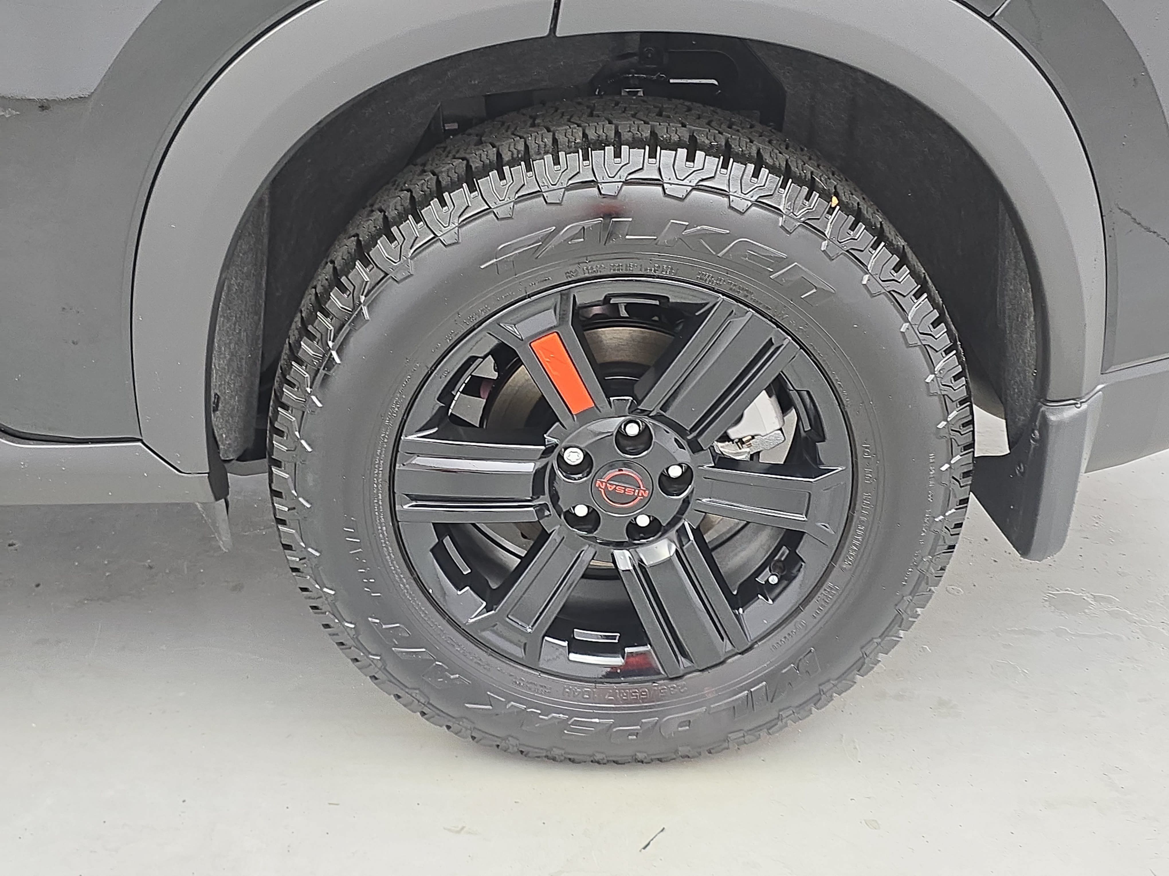 Used 2026 Nissan Rogue SV AWD/4WD image 32