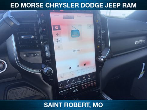New 2026 RAM 2500 Laramie AWD/4WD image 22