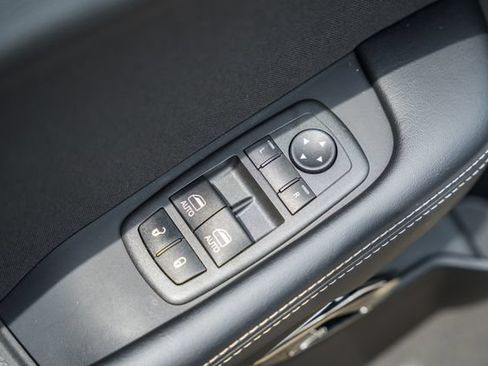 Used 2022 Dodge Challenger SRT Hellcat RWD image 50