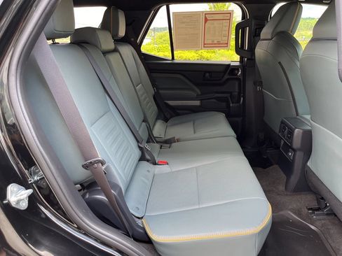 Used 2025 Toyota 4Runner Trailhunter AWD/4WD image 22