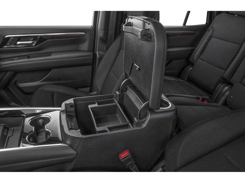 Used 2025 Chevrolet Tahoe RST w/ RST Capability Package AWD/4WD image 10