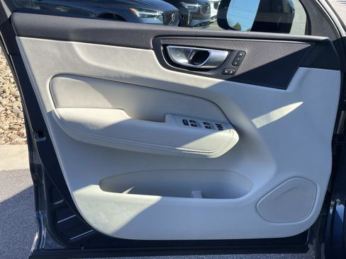 Certified 2024 Volvo XC60 B5 Plus w/ Protection Package Premier image 16
