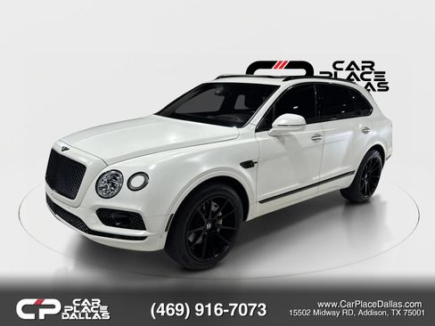 Used 2017 Bentley Bentayga AWD/4WD image 4