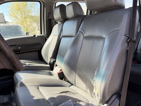 Used 2016 Ford F250 XL w/ Power Equipment Group AWD/4WD image 13