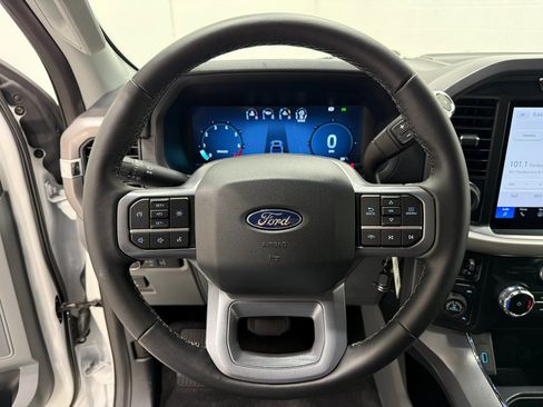 Used 2024 Ford F150 XLT w/ Mobile Office Package image 22