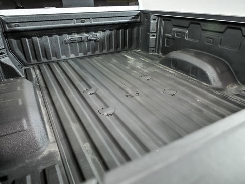 Used 2024 GMC Sierra 2500 AT4 w/ AT4 Premium Plus Package image 7