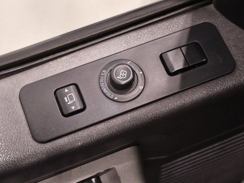 Used 2016 Ford F350 Lariat image 13