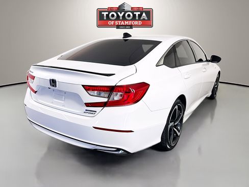 Used 2022 Honda Accord Sport image 7