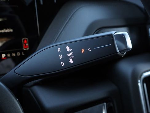 New 2026 GMC Yukon Denali w/ Denali Reserve Package image 17