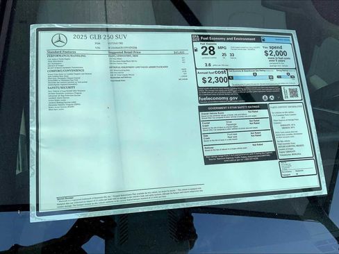 Used 2025 Mercedes-Benz GLB 250 image 22