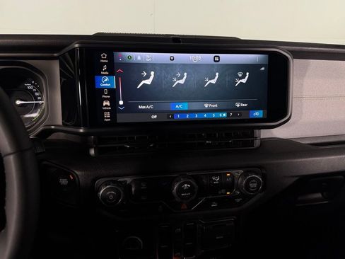 Certified 2025 Jeep Wrangler Unlimited Sport S 4xe AWD/4WD image 18