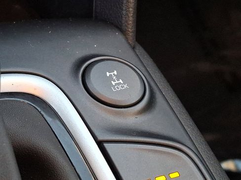 Certified 2021 Hyundai Kona Limited w/ Cargo Package image 28