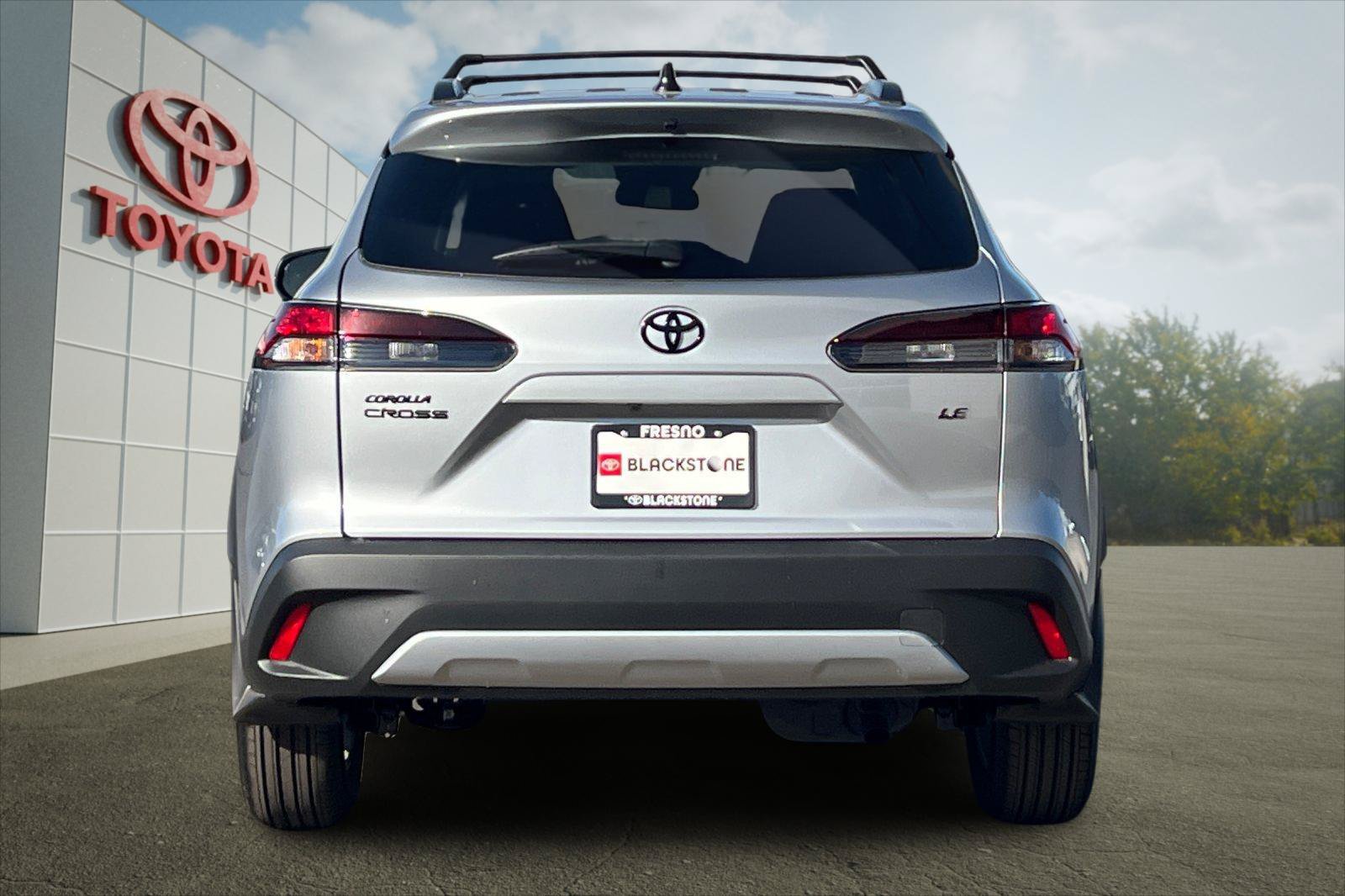 Certified 2026 Toyota Corolla Cross LE FWD image 4