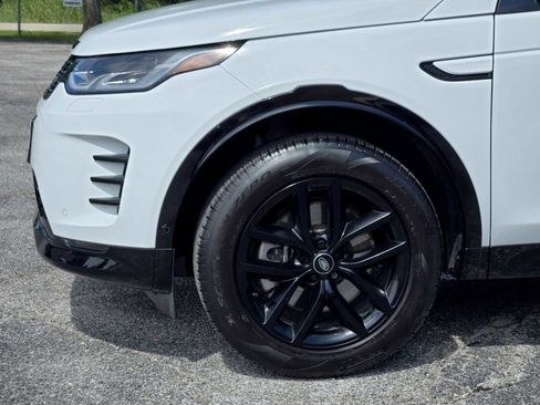 Used 2024 Land Rover Discovery Sport Dynamic SE AWD/4WD image 8
