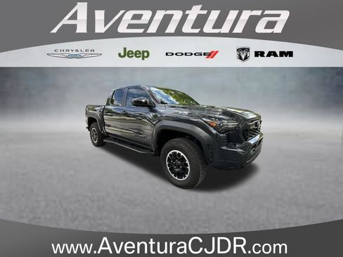 Used 2024 Toyota Tacoma TRD Off-Road AWD/4WD image 1