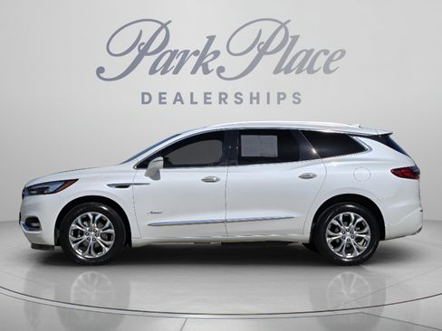 Used 2021 Buick Enclave Avenir FWD image 2
