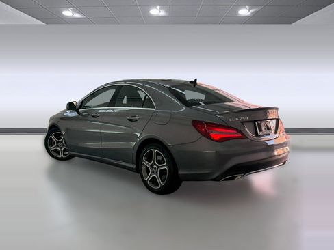 Used 2018 Mercedes-Benz CLA 250 image 3