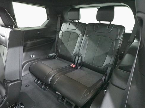 New 2025 Jeep Grand Cherokee L Altitude image 25