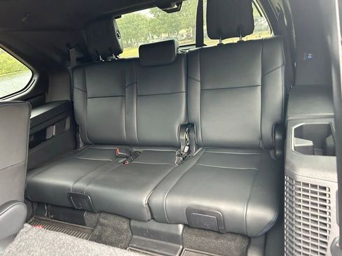 Used 2023 Toyota Sequoia Platinum image 13