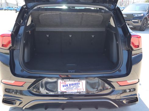 Used 2024 Buick Encore GX Sport Touring w/ Comfort Package image 24