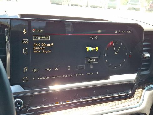 Certified 2023 GMC Sierra 1500 Elevation w/ Elevation Premium Package AWD/4WD image 14