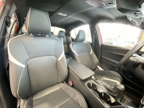 Certified 2025 Toyota Camry SE AWD/4WD image 26