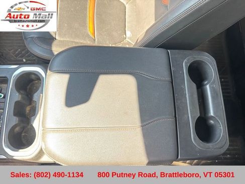 Used 2023 GMC Sierra 3500 AT4 w/ AT4 Preferred Package AWD/4WD image 28