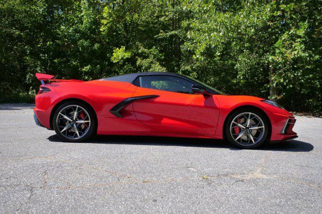Used 2023 Chevrolet Corvette Stingray Premium Conv w/ Z51 Performance Package RWD image 17