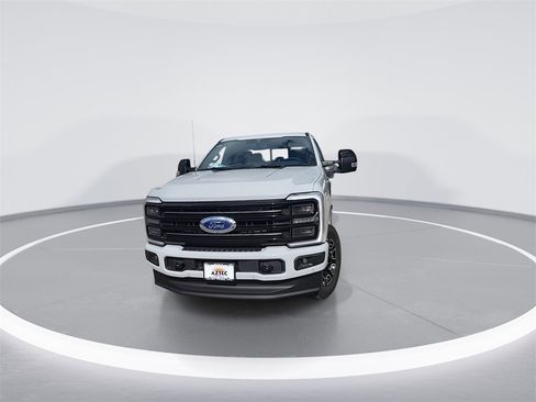 New 2026 Ford F250 Platinum image 3