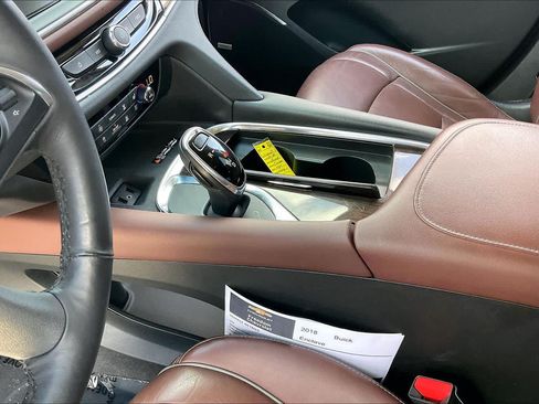 Used 2018 Buick Enclave Avenir w/ Avenir Technology Package FWD image 17