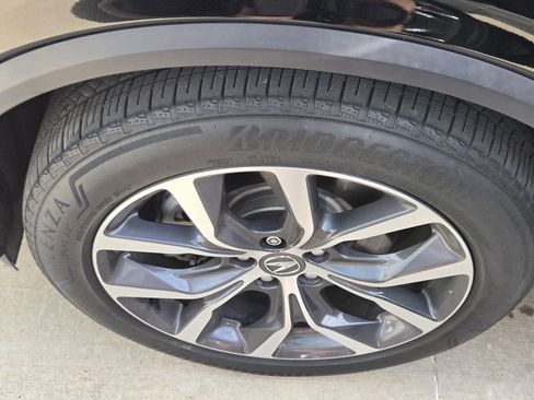 Used 2023 Acura MDX SH-AWD w/ Technology Package image 10