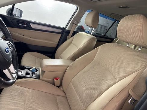 Used 2015 Subaru Outback 2.5i Premium image 11
