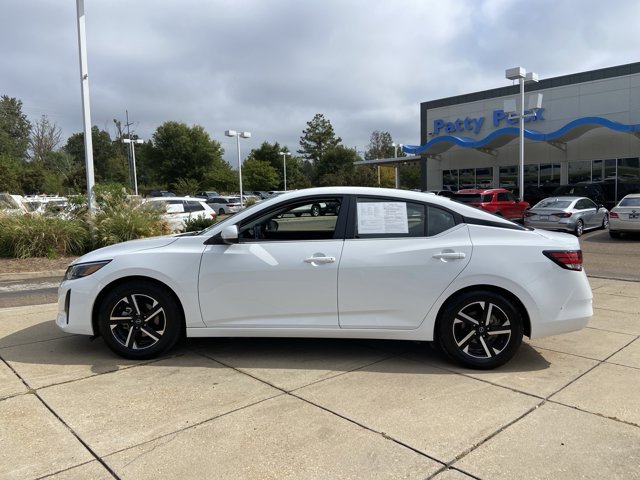 Used 2025 Nissan Sentra SV FWD image 7