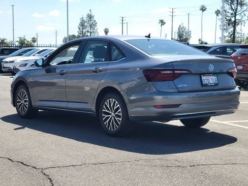 Used 2021 Volkswagen Jetta S image 3