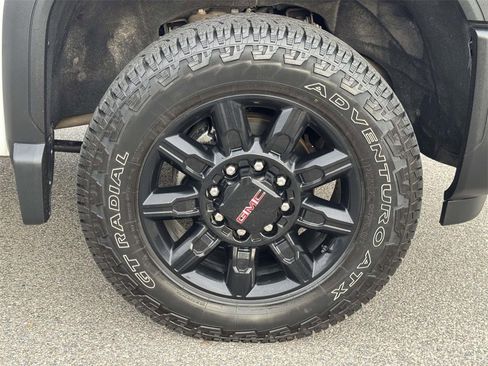 Used 2024 GMC Sierra 2500 AT4 w/ AT4 Preferred Package image 25