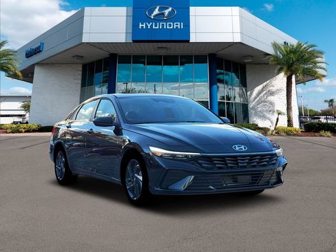 New 2026 Hyundai Elantra SEL Sport Premium FWD image 12