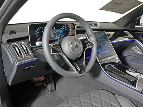 New 2026 Mercedes-Benz S 580 4MATIC Sedan image 10