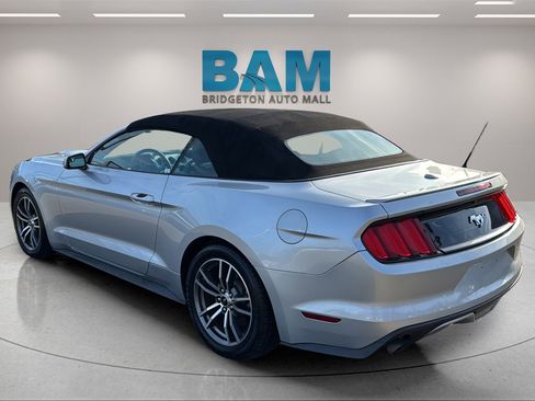 Used 2016 Ford Mustang Premium image 5