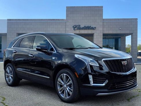 New 2025 Cadillac XT5 Premium Luxury w/ LPO, Floor Liner Package image 3
