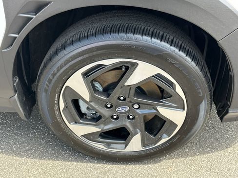 Used 2024 Subaru Crosstrek 2.5i Limited image 7
