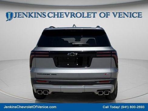 New 2026 Chevrolet Traverse Z71 w/ Enhanced Driving Package image 6